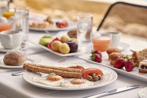 Petit déjeuner buffet compris tous les jours