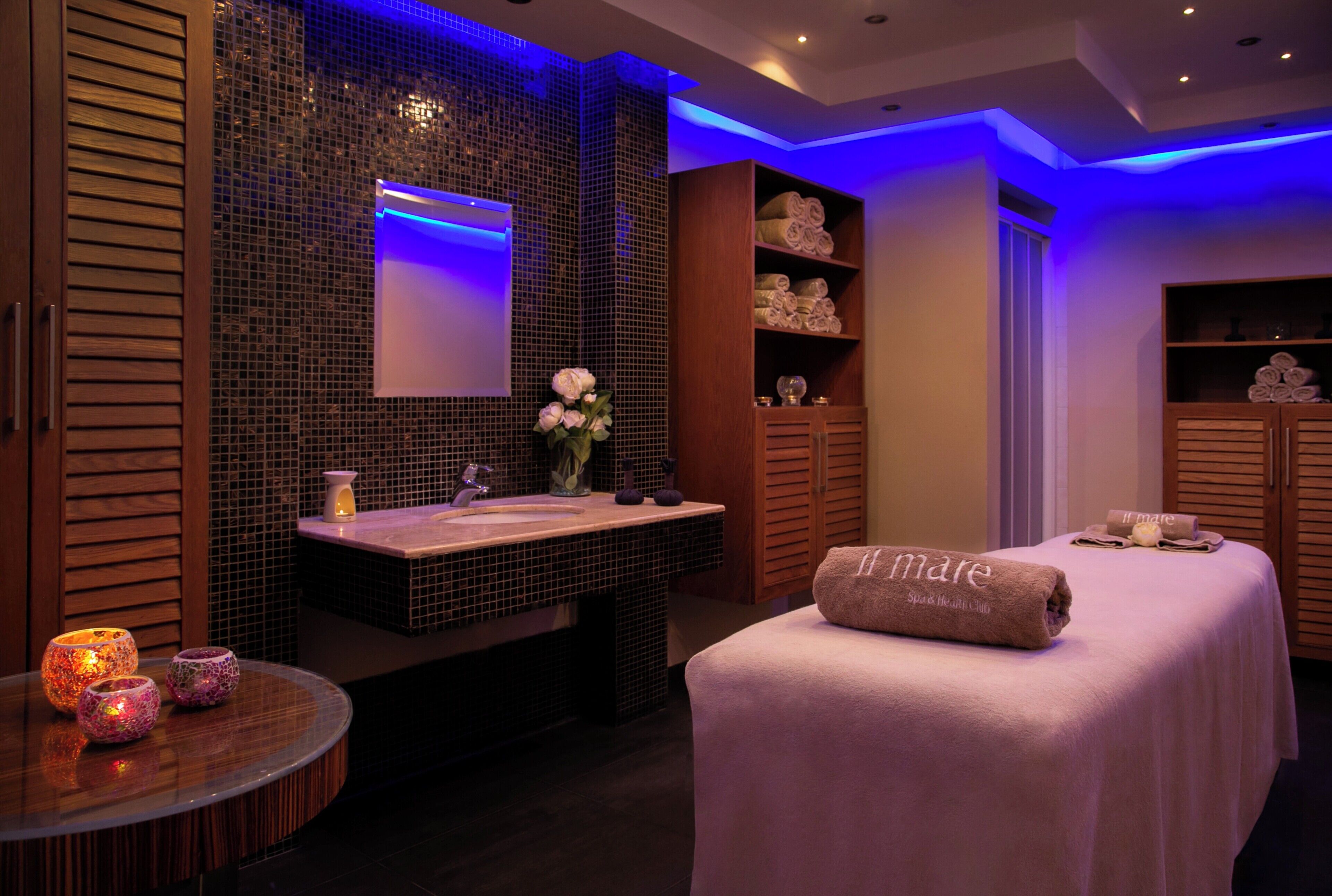 Een Turks bad/hammam, lichaamsbehandelingen, body wraps, body scrubs