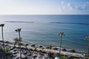 Una playa cerca