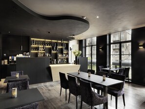 Bar (en la propiedad)