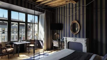 Exclusive-Doppelzimmer, Flussblick | 1 Schlafzimmer, Allergikerbettwaren, Minibar, Zimmersafe