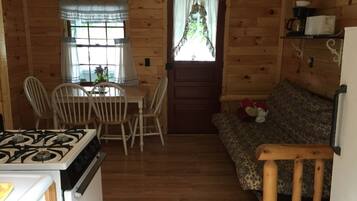 Cabin, 1 Queen Bed with Sofa bed, Kitchen, Partial Lake View | In-room dining