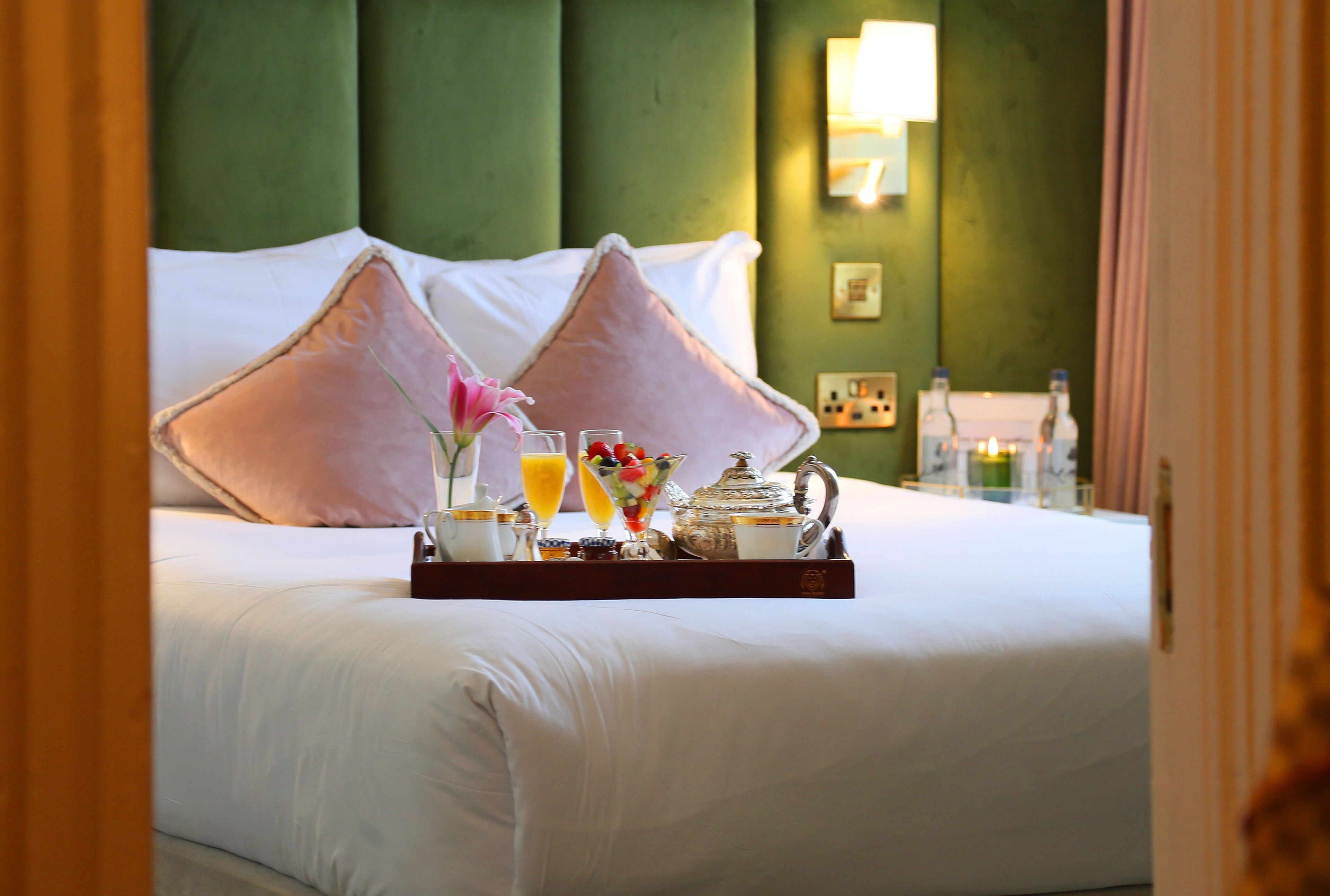 Standard Double Room | Individually decorated, iron/ironing board, free WiFi, bed sheets