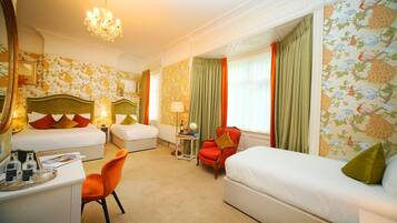 Individually decorated, iron/ironing board, free WiFi, bed sheets