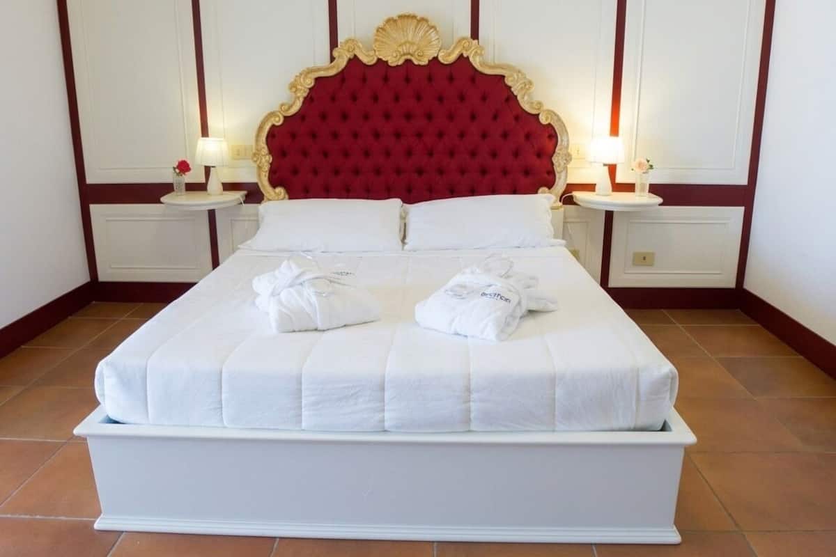 Junior Suite | Down duvets, desk, blackout curtains, soundproofing