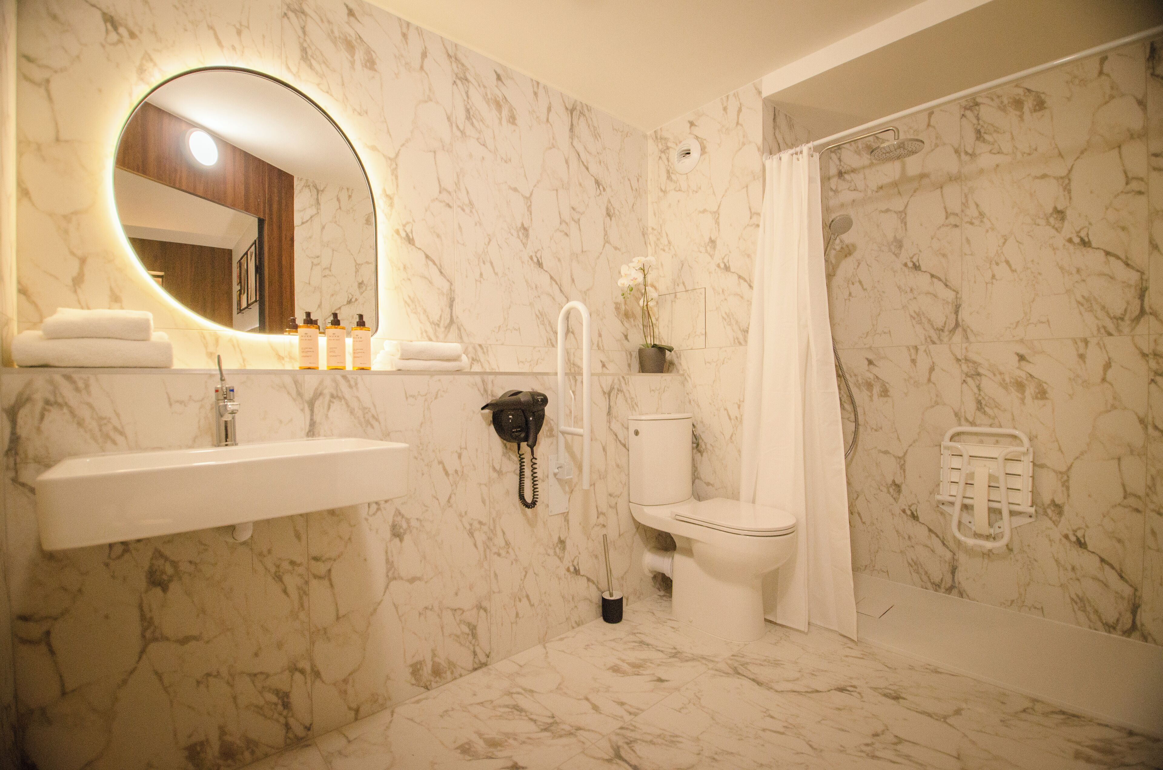 Foto - Golden Tulip Villepinte Roissy - Parc des Expositions