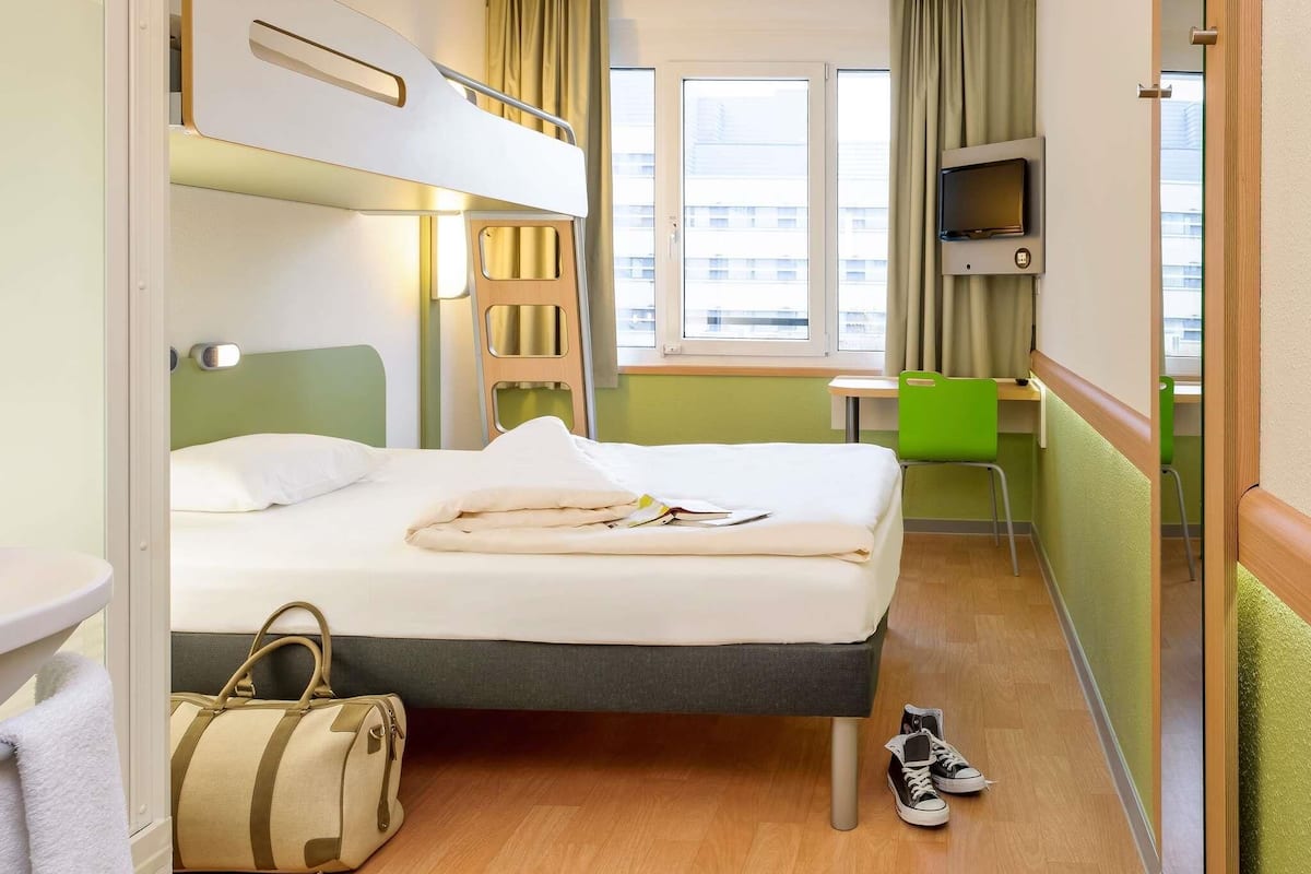 Select Comfort-madrasser, skrivbord och ljudisolering