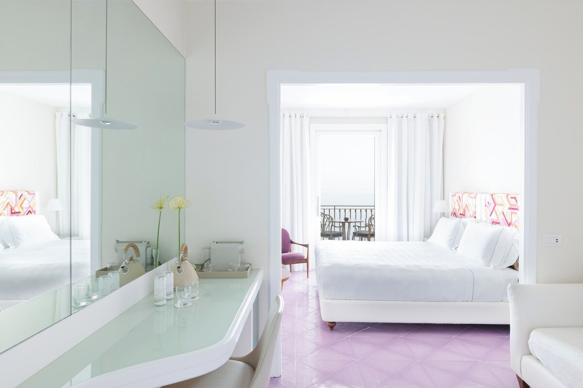 Deluxe Double or Twin Room, Balcony, Sea View | Premium bedding, memory foam beds, minibar, in-room safe