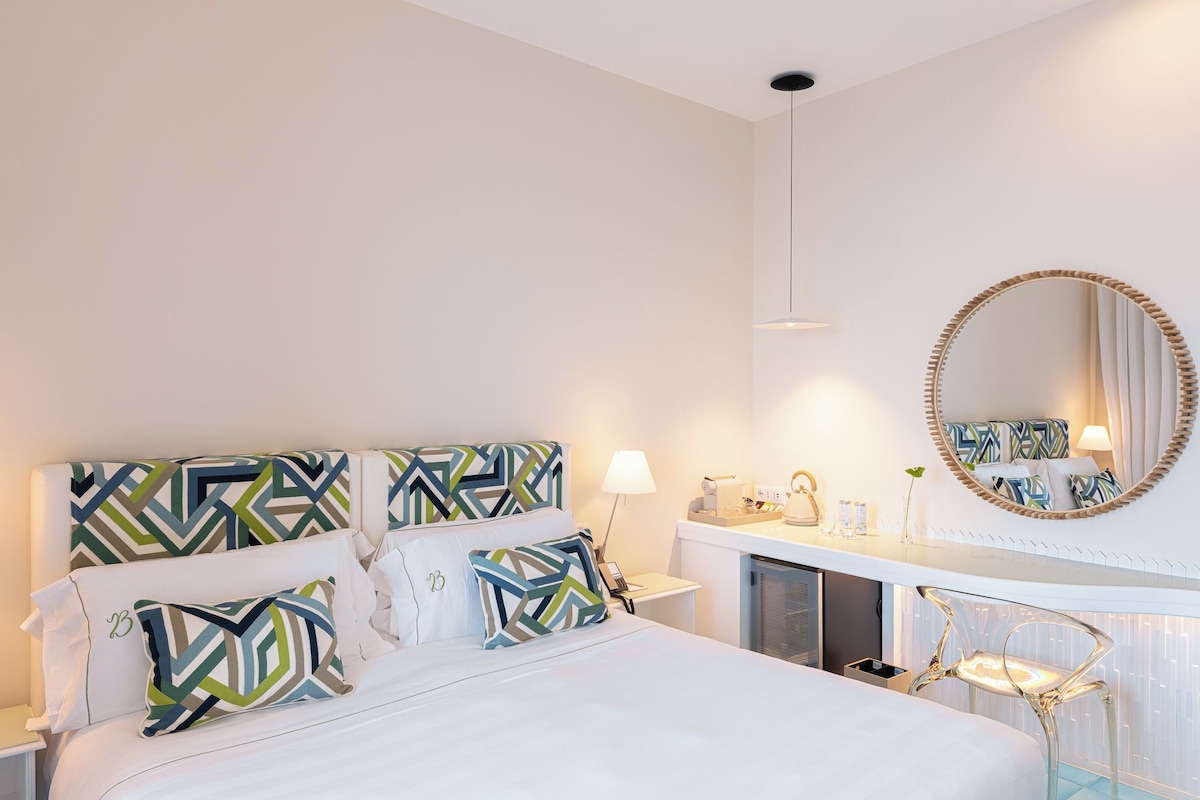 Classic Double or Twin Room, Balcony, Sea View | Premium bedding, memory foam beds, minibar, in-room safe