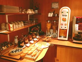 Daily continental breakfast for a fee