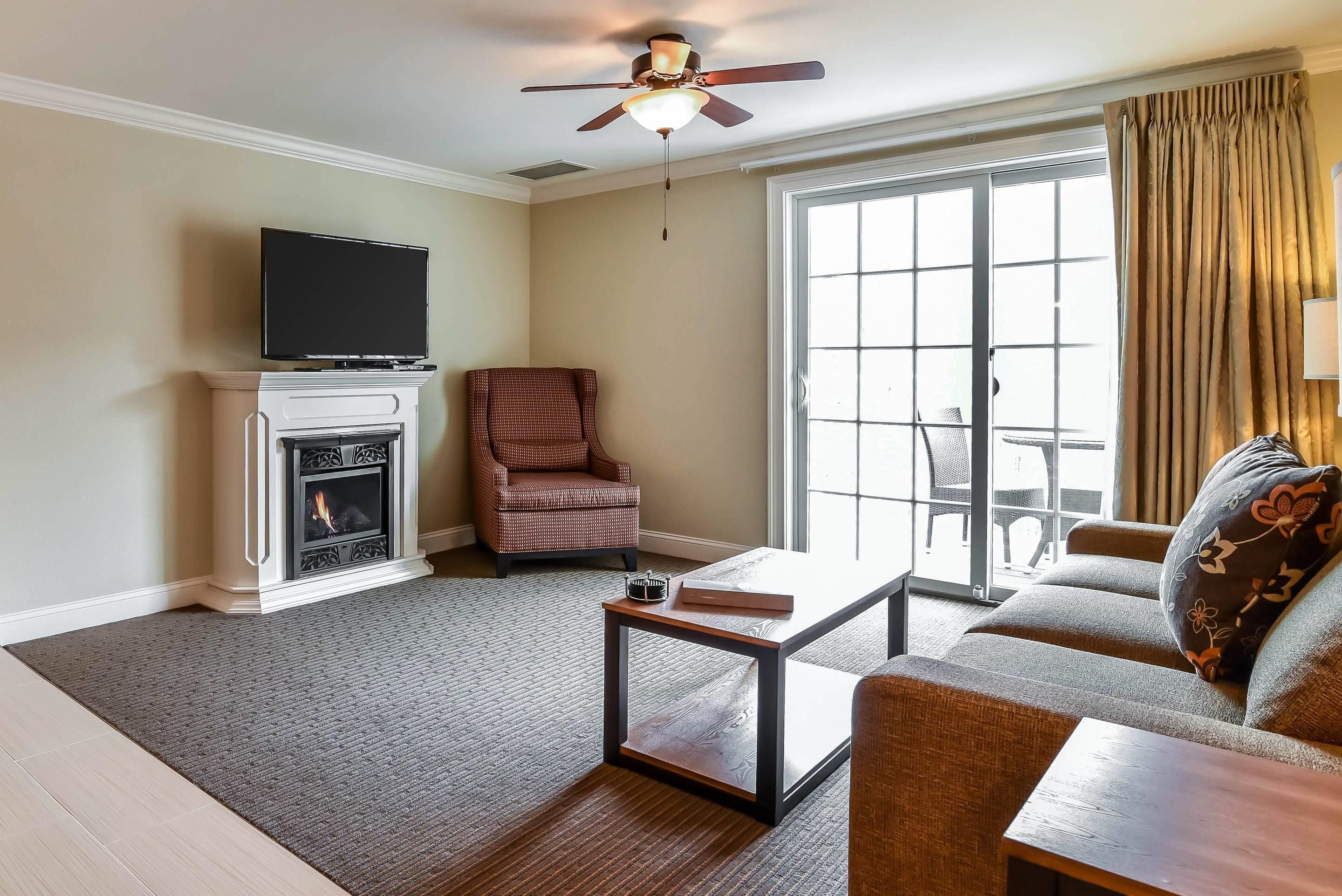 Suite, Multiple Beds, Non Smoking (Upgrade) | Premium bedding, pillow-top beds, in-room safe, blackout curtains