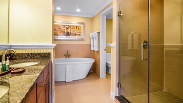 Suite, 2 Bedrooms | Premium bedding, pillowtop beds, in-room safe, blackout drapes