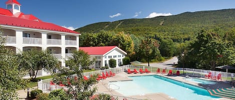 Seasonal outdoor pool