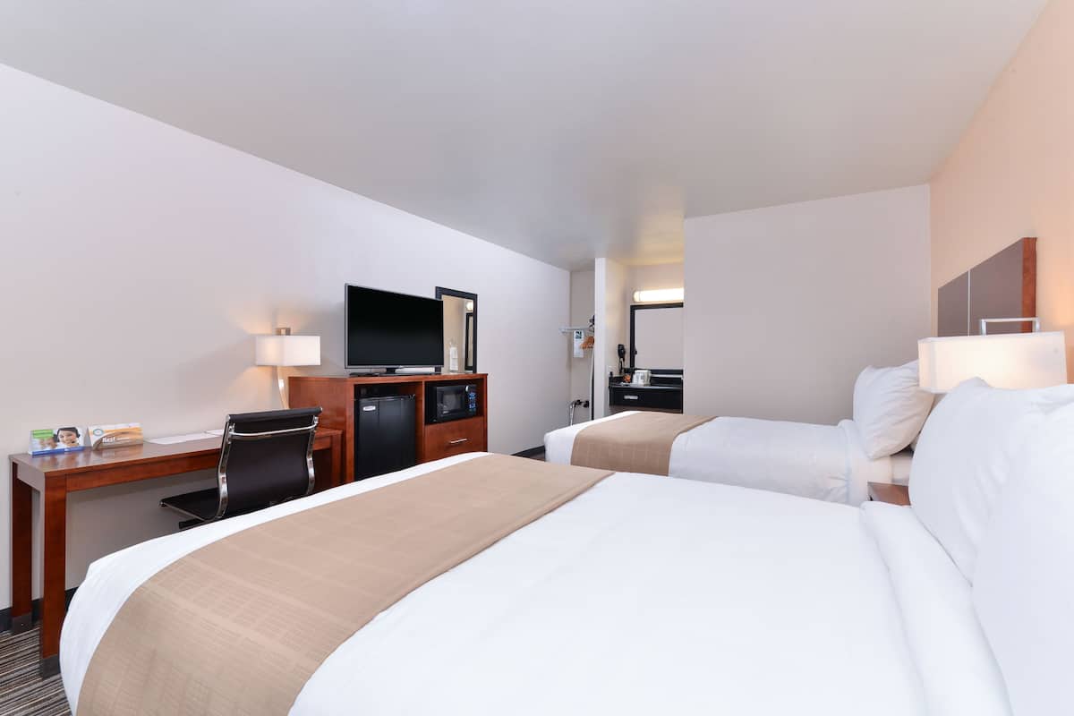 Schreibtisch, laptopgeeigneter Arbeitsplatz, Verdunkelungsvorhänge