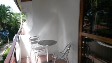 Superior Double Room, 1 King Bed, Balcony, Garden View | In-room safe, blackout drapes, free WiFi, bed sheets