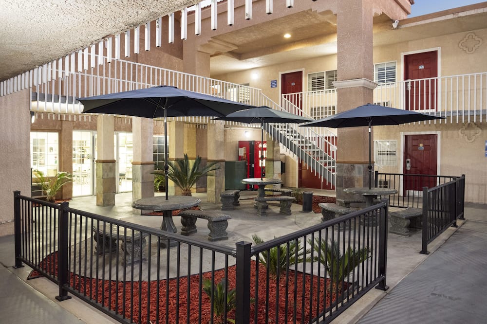 Dream Inn