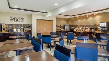 Free daily buffet breakfast