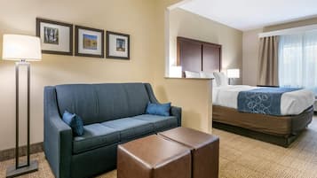 Wifi gratis, ropa de cama y despertador