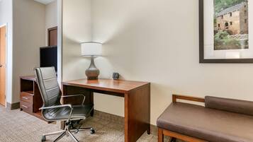 Free WiFi, bed sheets, alarm clocks