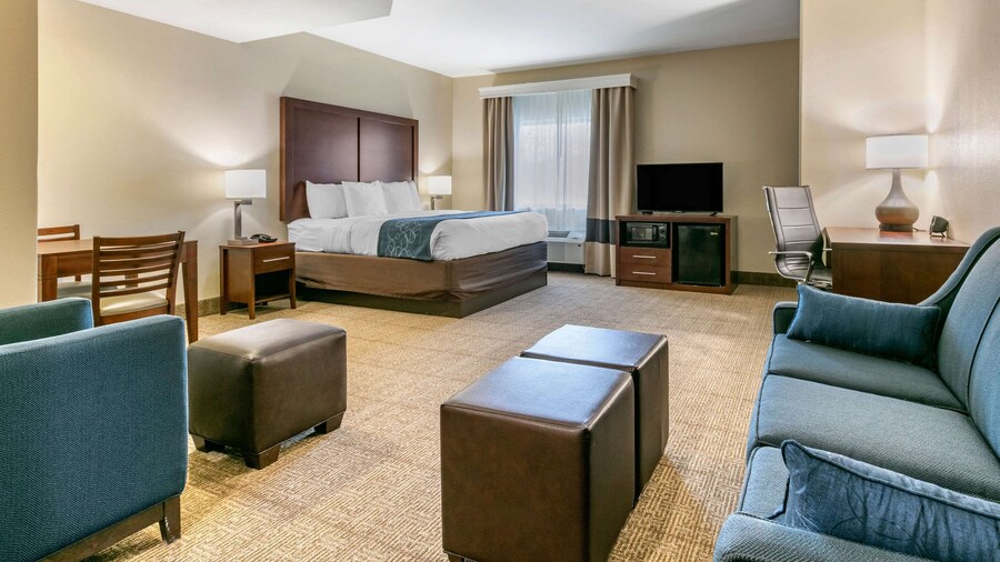 Comfort Suites Batesville