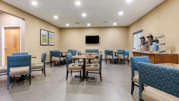 Colazione continentale inclusa, servita tutte le mattine