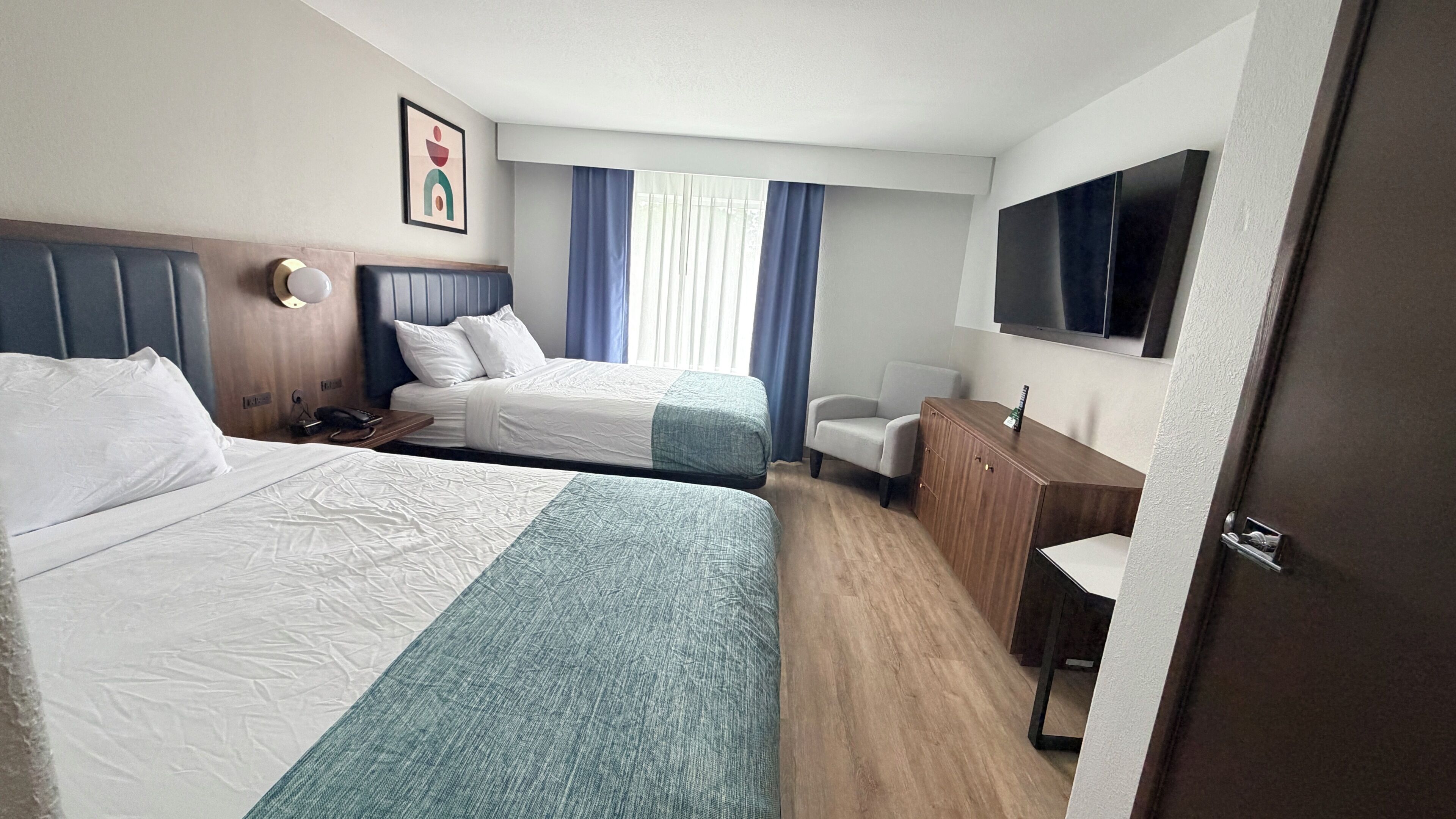 Suite, 1 Bedroom, Non Smoking (2 Queen Beds) | In-room safe, desk, iron/ironing board, WiFi (free)