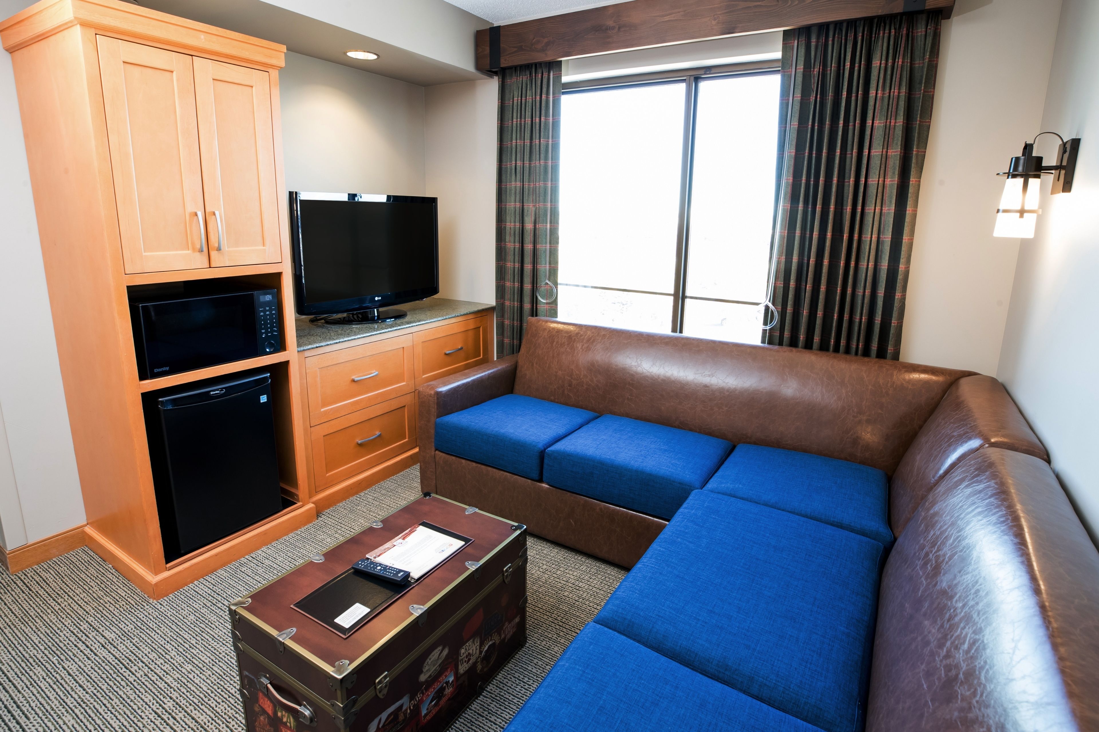 royal family suite - water park included | 1 bedroom, iron/ironing board, free internet, bed sheets