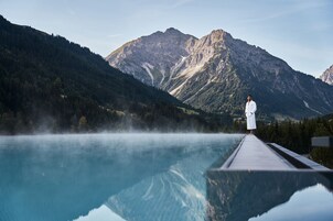 Indoor pool, outdoor pool, open 7:00 AM to 10:00 PM, pool umbrellas