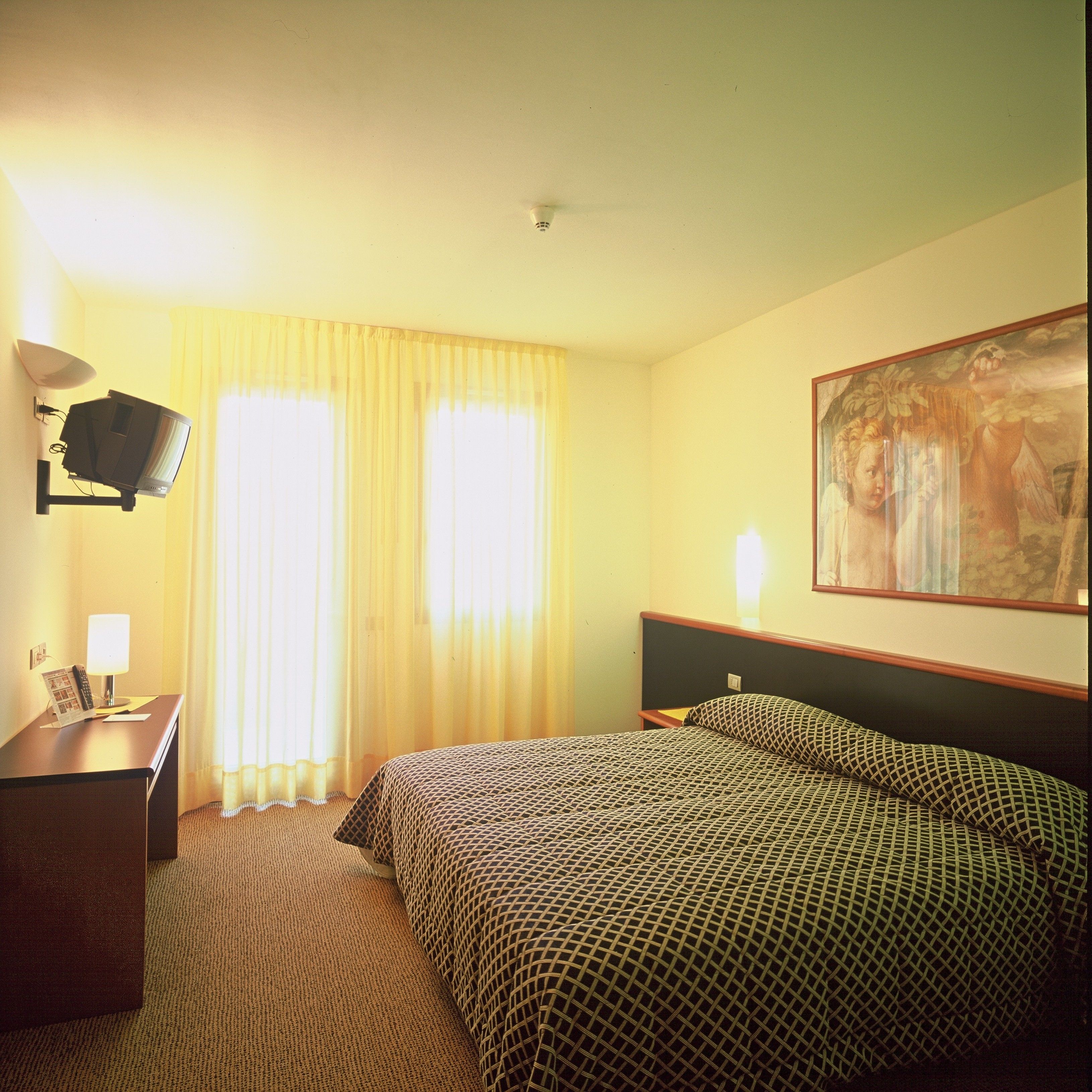 Quadruple Room | Select Comfort beds, minibar, in-room safe, desk