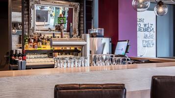 Bar (in der Unterkunft)