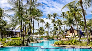 Outdoor pool, pool umbrellas, sun loungers