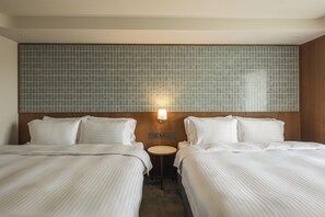 Standard Quadruple Room | Blackout drapes, free WiFi, bed sheets