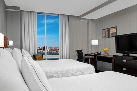 Courtyard by Marriott New York Manhattan Upper East Side - Image 1