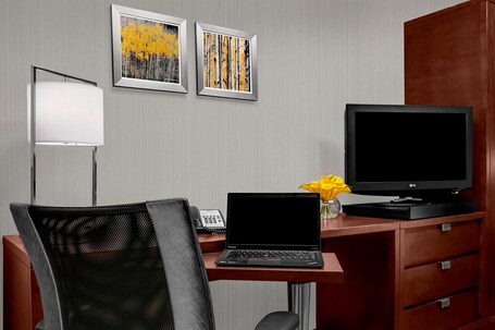 Courtyard by Marriott New York Manhattan Upper East Side - Image 34