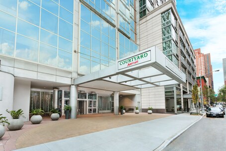 Courtyard by Marriott New York Manhattan Upper East Side - Image 22