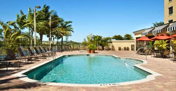Piscina all'aperto