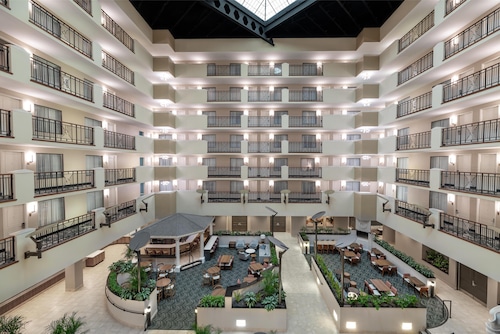 Embassy Suites by Hilton Fort Myers Estero