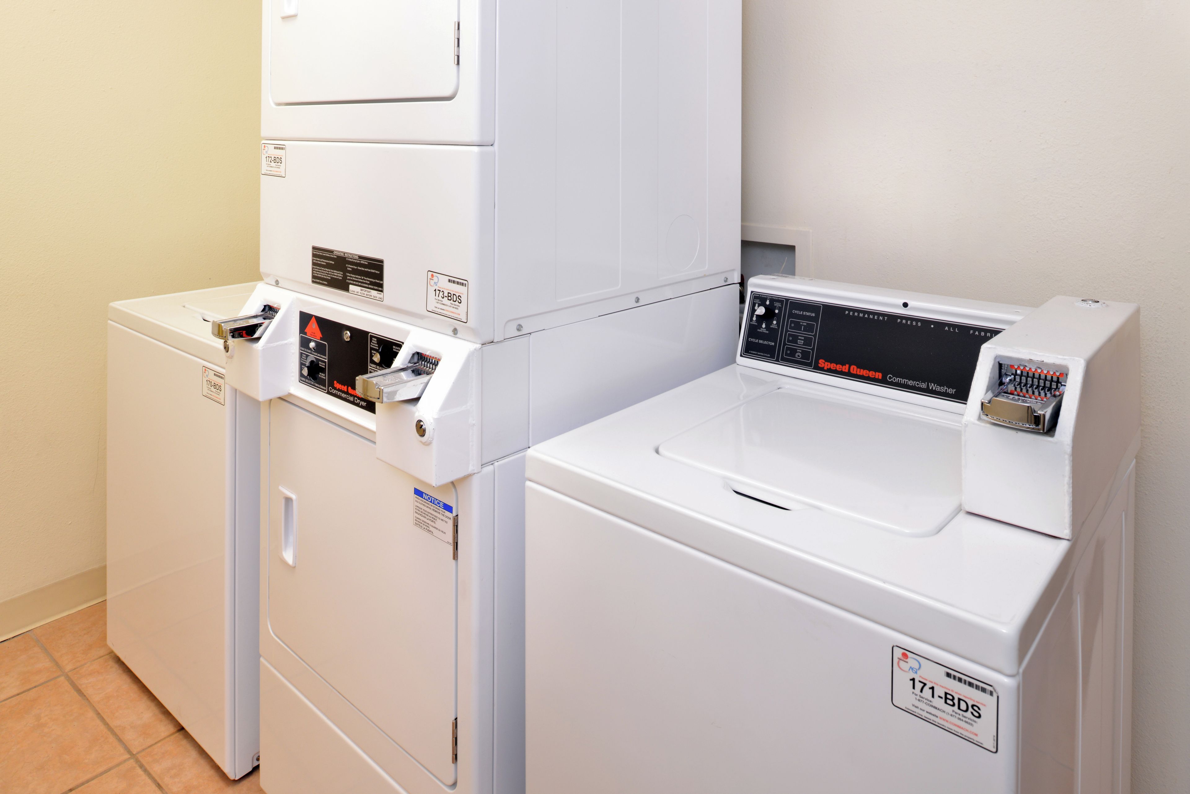 Photo - Holiday Inn Express & Suites Austin North Central by IHG