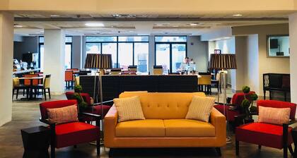 Holiday Inn Express & Suites Austin North Central by IHG