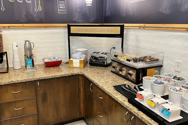 Ilmainen päivittäinen buffetaamiainen