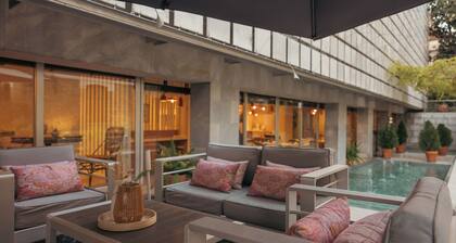 Hospes Palacio de los Patos, a Member of Design Hotels