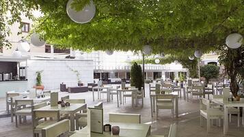 บริเวณภายนอก