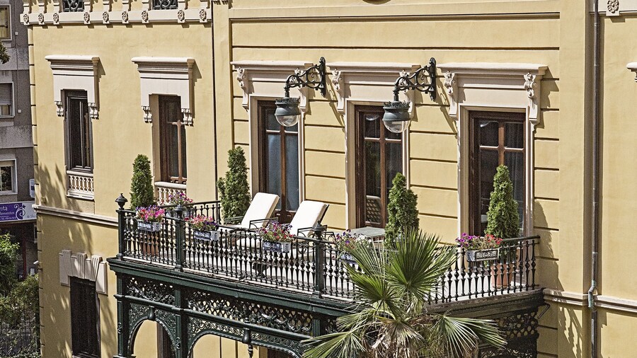 Hospes Palacio de los Patos, a Member of Design Hotels