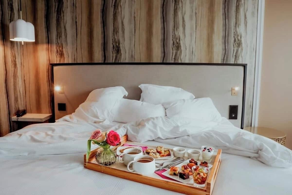 Superior Double Room, Terrace, Sea View | Minibar, in-room safe, individually furnished, desk