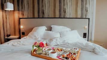 Minibar, coffres-forts dans les chambres, ameublement personnalisé