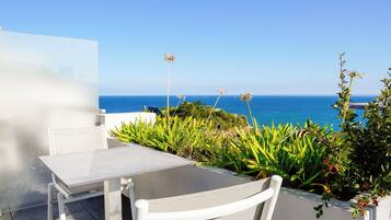 Habitació doble Comfort, terrassa, vistes al mar | Terrassa o pati