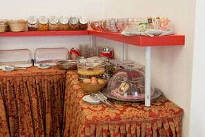 Desayuno diario por un coste adicional