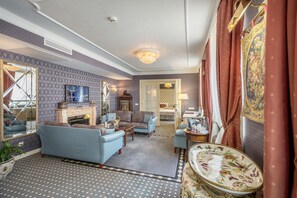 Royal Suite | Living area