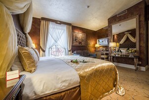 Superior Deluxe Double room | View from room