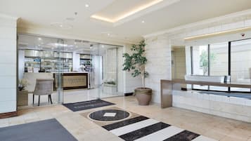Hall